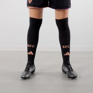 Ausweichsocken des FC Sevilla 2026/2027 (1)