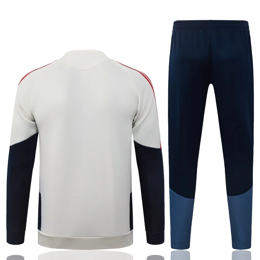 Survetement Bayern Munich Veste 2026 2027 BeigeSurvetement Bayern Munich Veste 2026 2027 Beige
